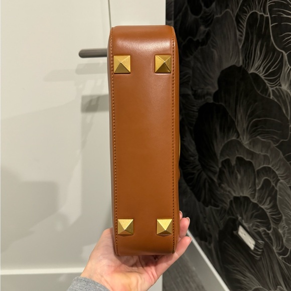 Valentino Garavani Stud Crossbody Bag - Picture 8 of 8